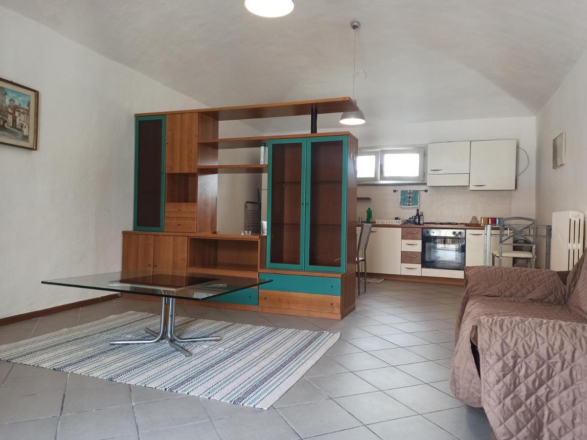 Apartament Il Ballatoio Di Giulia Asti Zewnętrze zdjęcie